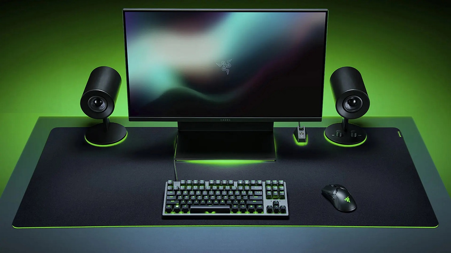 ماوس پد بزرگ مناسب برای گیمرها 